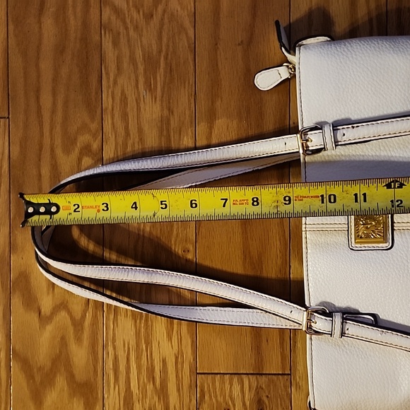 Anne Klein White Purse - Picture 15 of 16